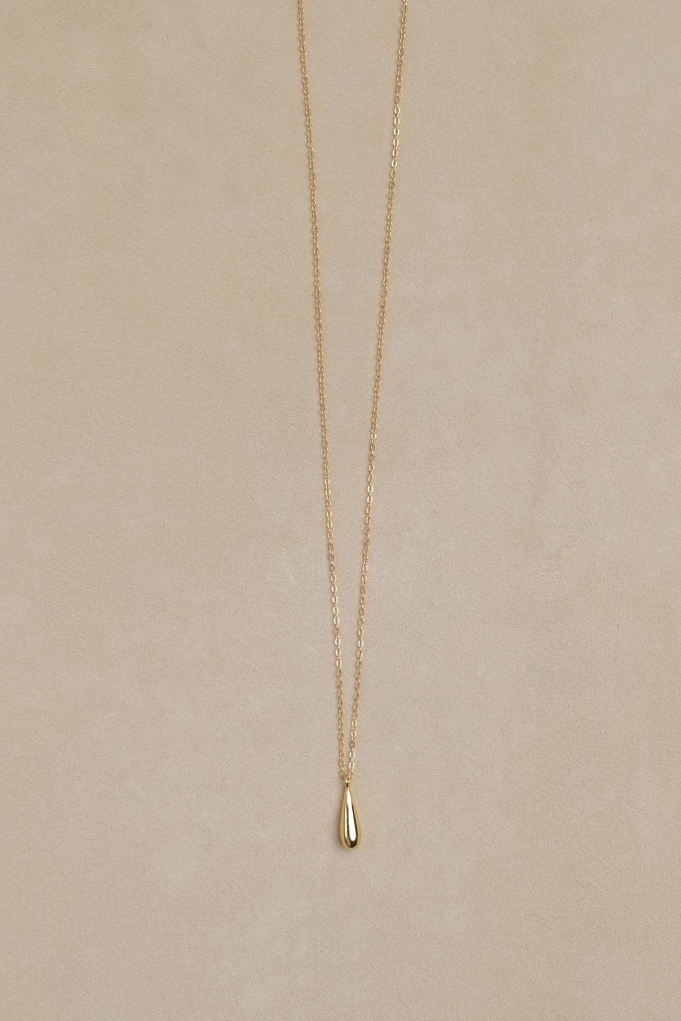 Tiny Droplet Pendant Necklace