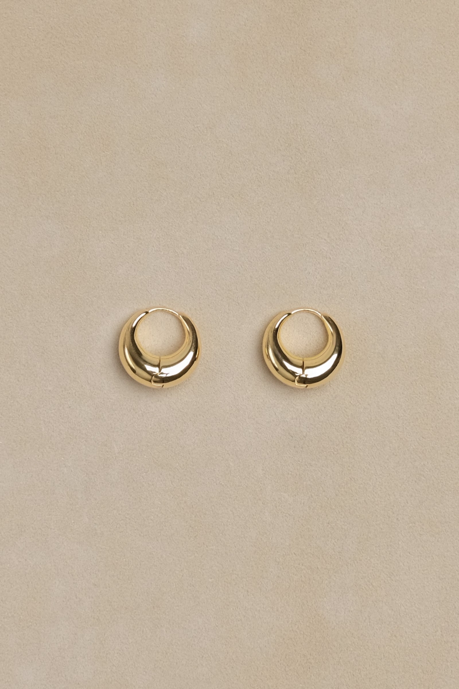 Small Elli Hoops