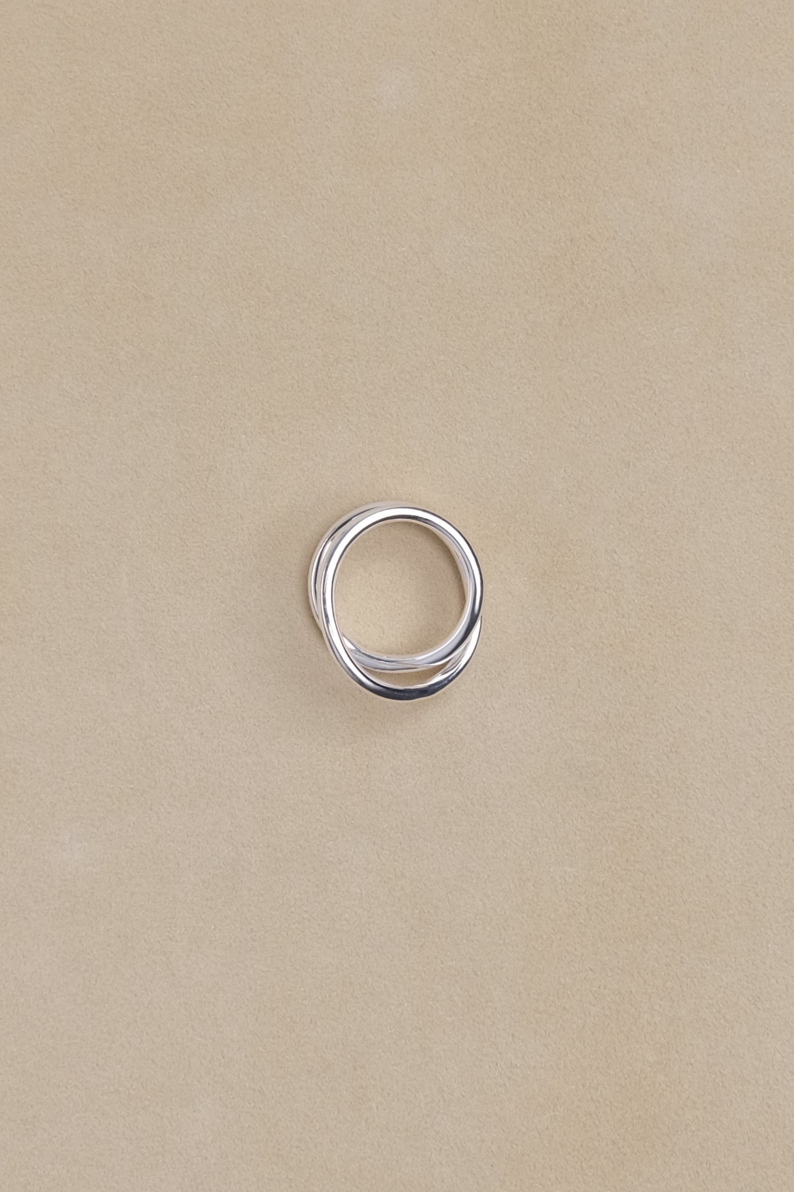 Intertwined Band Ring